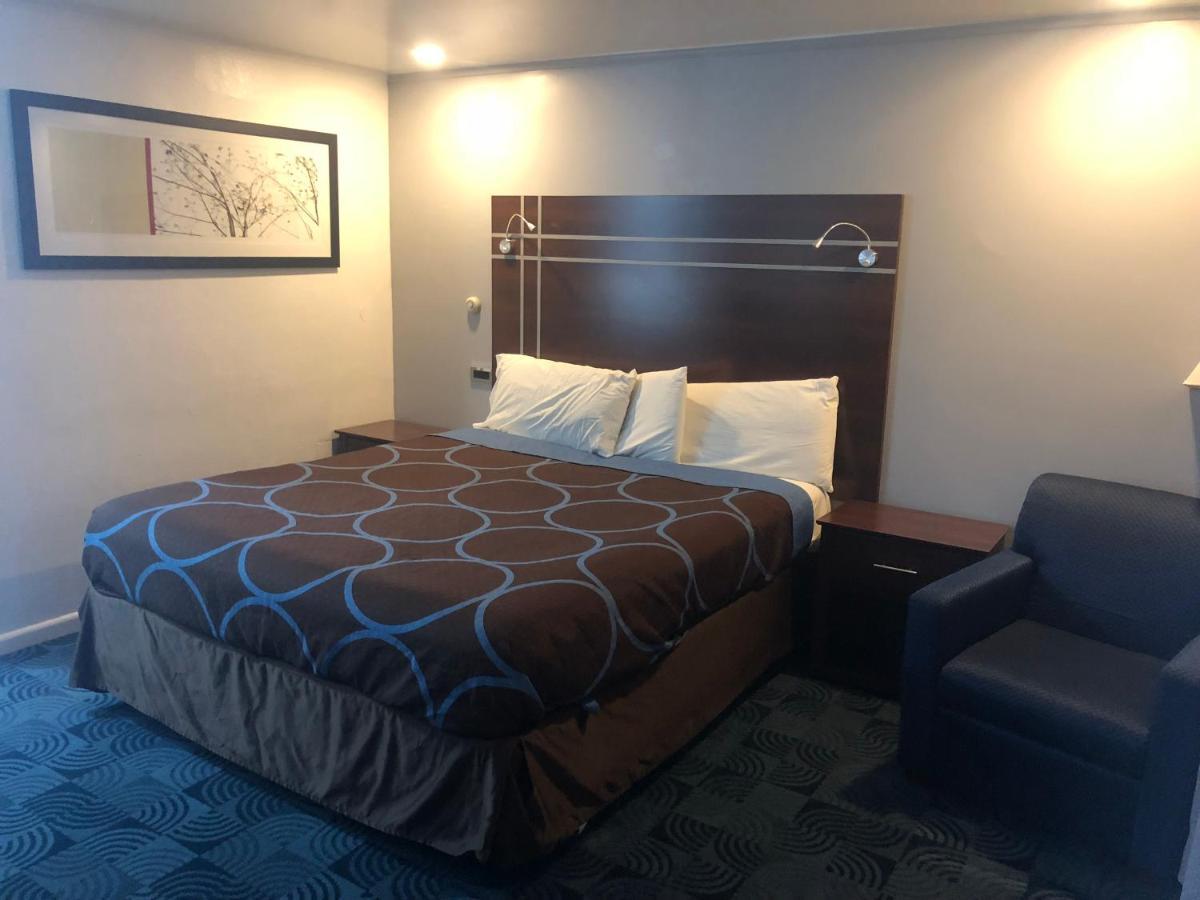 Berkshire Inn Pittsfield Extérieur photo
